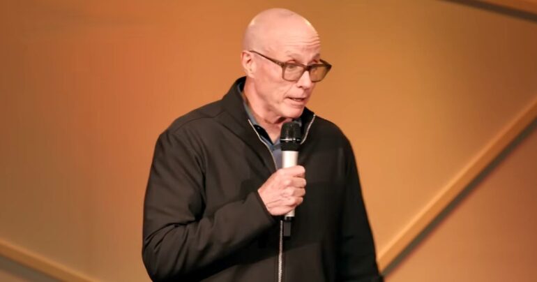 this comedians rapid fire one liners will have you laughing out loud