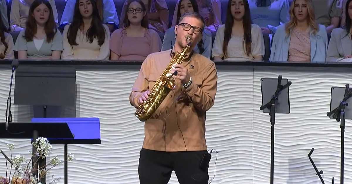 andrey chmut holy forever saxophone cover